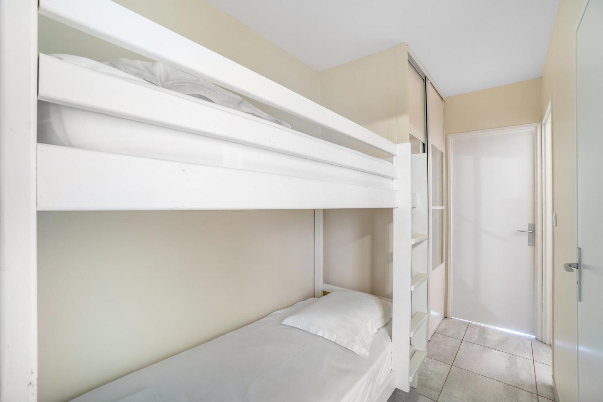 Eden Azur - Residence Hoteliere Golfe-Juan Exterior photo